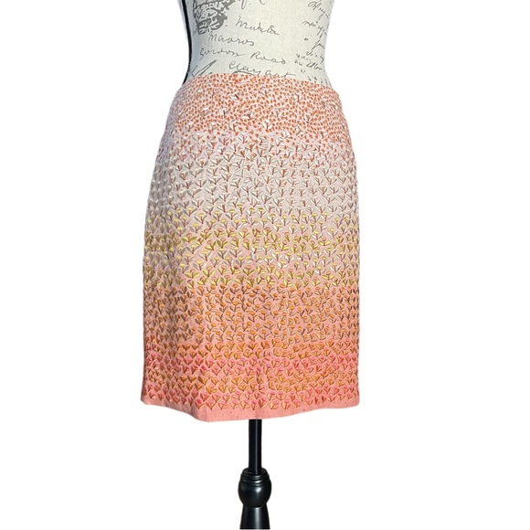 Anthropologie HD in Paris Ombré Embroidered Floral Linen Skirt - Size 4 - Picture 2 of 14